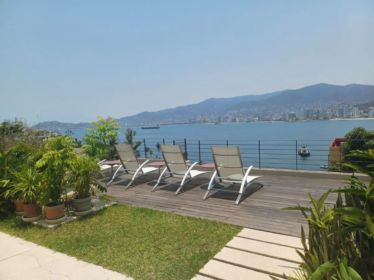 Casa en renta en Guitarron, Acapulco de Juárez — foto 1 de 22
