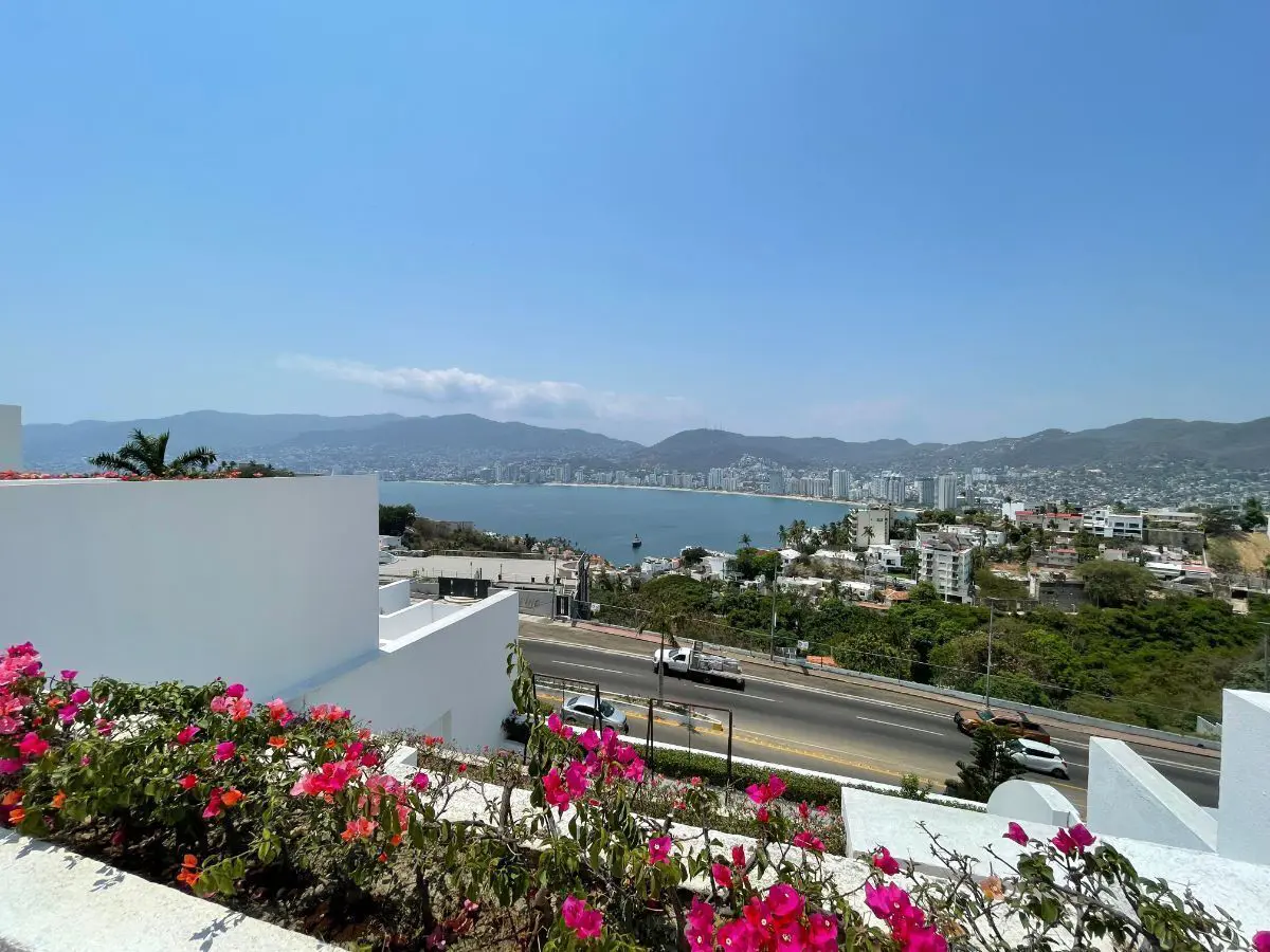 Departamento en venta en Cumbres Llano Largo, Acapulco de Juárez — foto 1 de 16