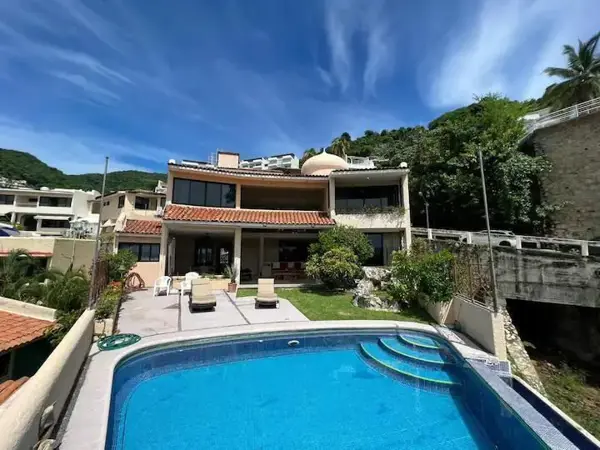 Casa en venta en Joyas de Brisamar, Acapulco de Juárez — foto 2 de 18