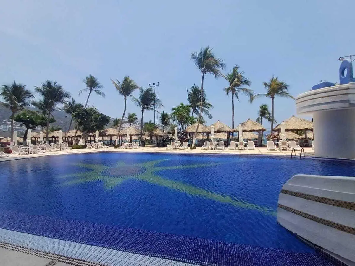 Departamento en venta en Costa Azul, Acapulco de Juárez — foto 1 de 18