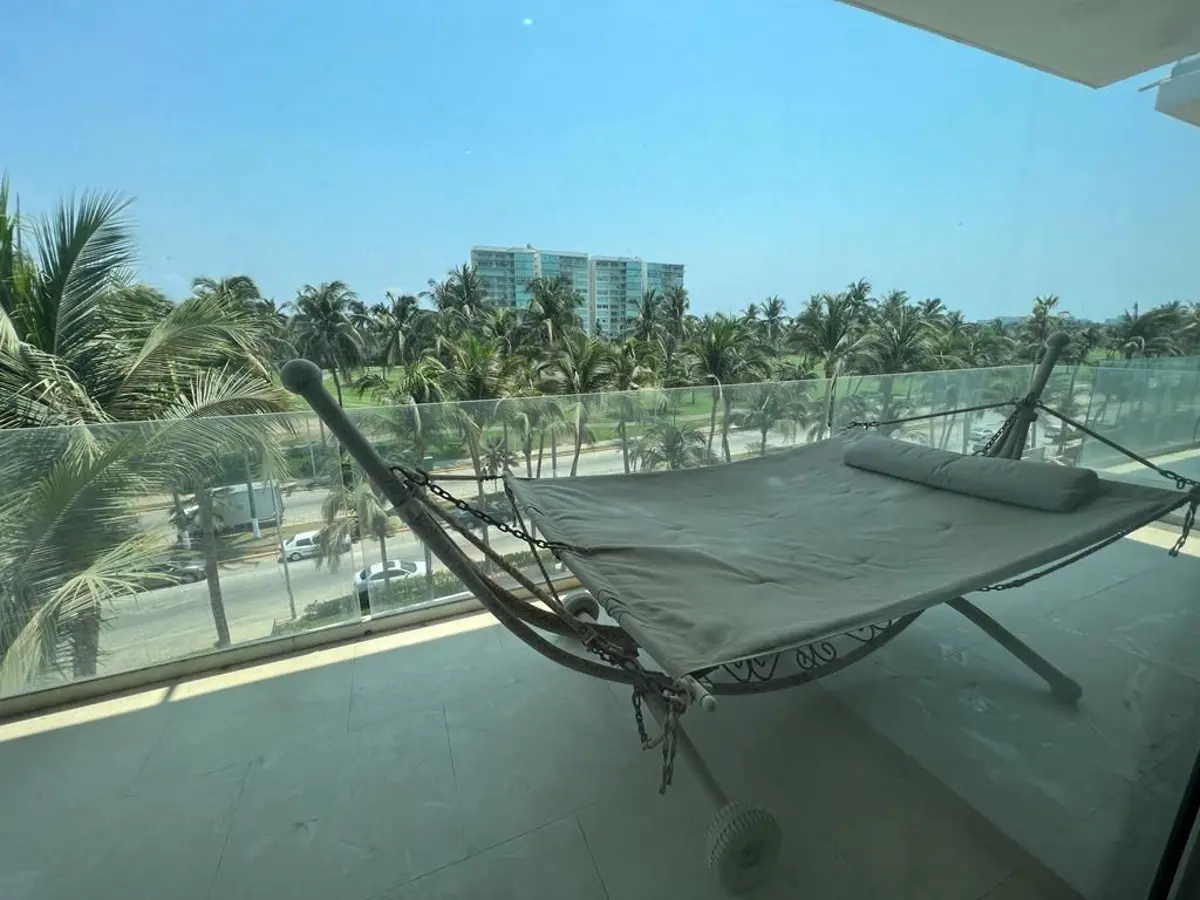 Departamento en renta en Playa Diamante, Acapulco de Juárez — foto 1 de 18