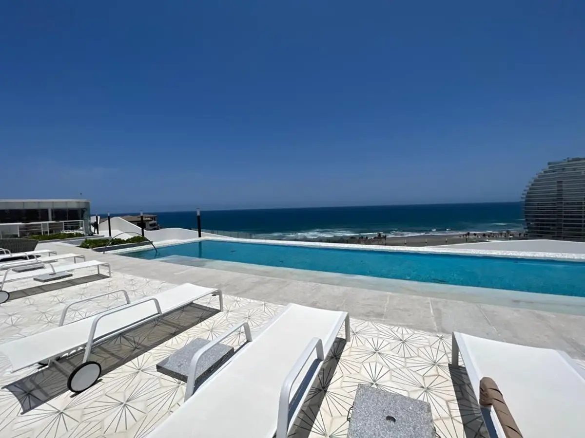 Departamento en venta en Playa Diamante, Acapulco de Juárez — foto 1 de 18