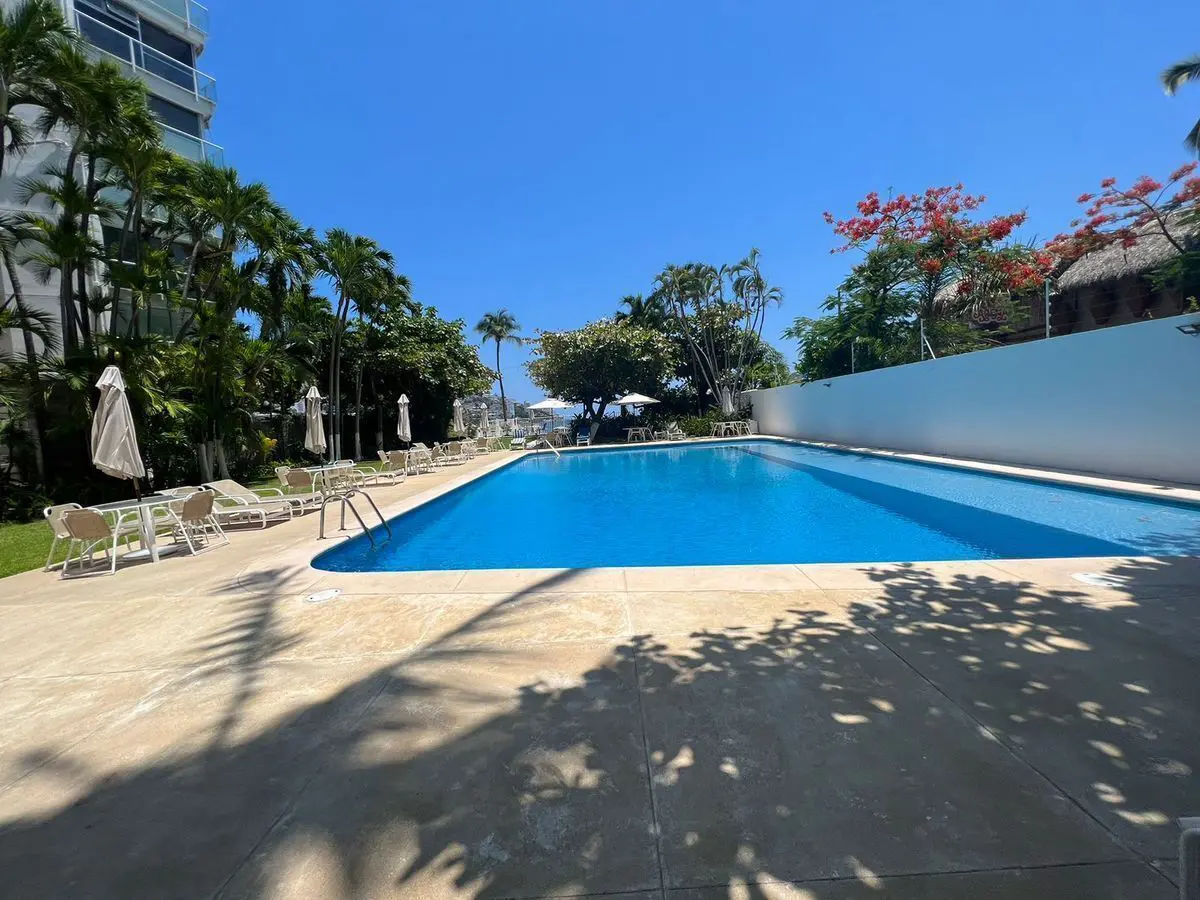 Departamento en venta en Costa Azul, Acapulco de Juárez — foto 1 de 23