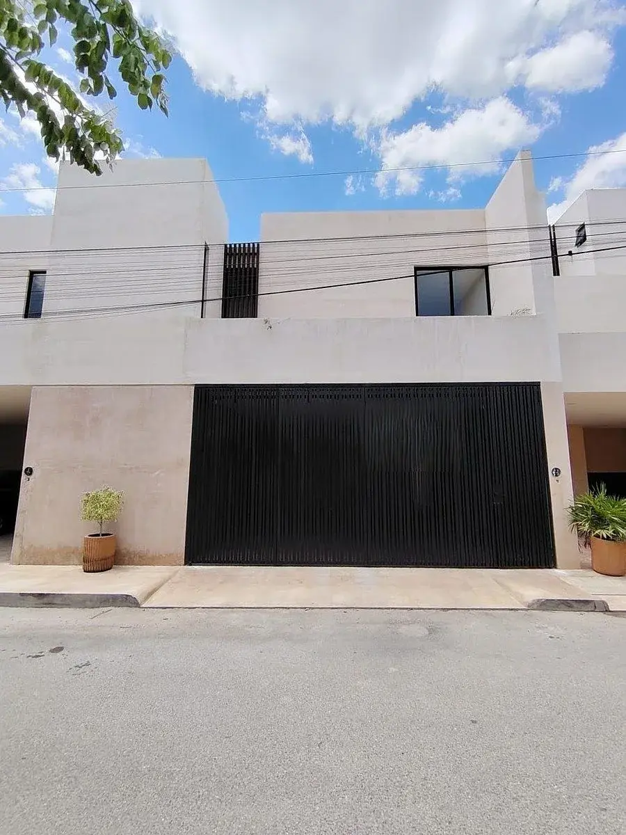 Casa en venta en Temozon Norte, Mérida — foto 1 de 33