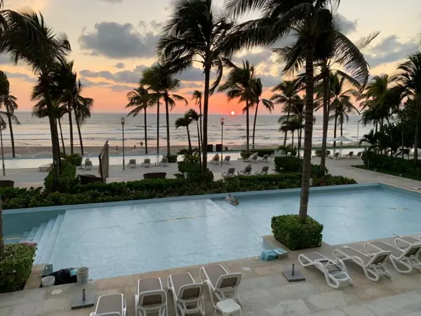 Departamento en venta en Playa Diamante, Acapulco de Juárez — foto 2 de 23
