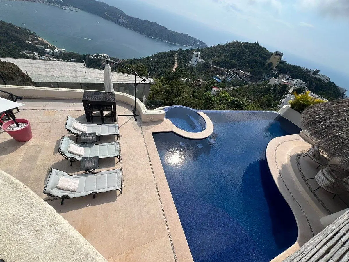 Casa en venta en La Cima, Acapulco de Juárez — foto 1 de 24