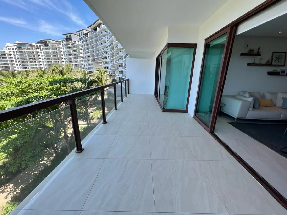 Departamento en venta en Playa Diamante, Acapulco de Juárez — foto 1 de 20
