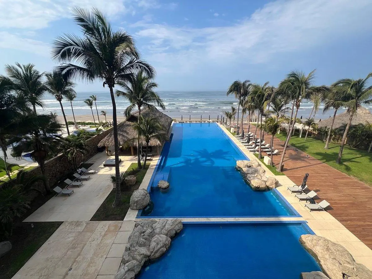 Departamento en venta en Playa Diamante, Acapulco de Juárez — foto 1 de 25