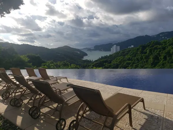 CASA EN RENTA  EN CIMA REAL ACAPULCO REAL DIAMANTE