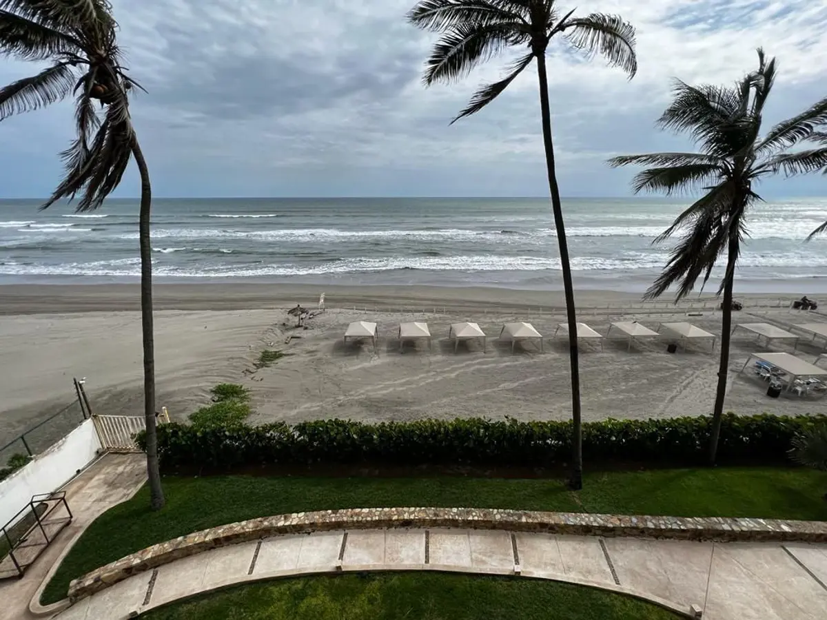 Departamento en venta en Barra Vieja, Acapulco de Juárez — foto 1 de 18