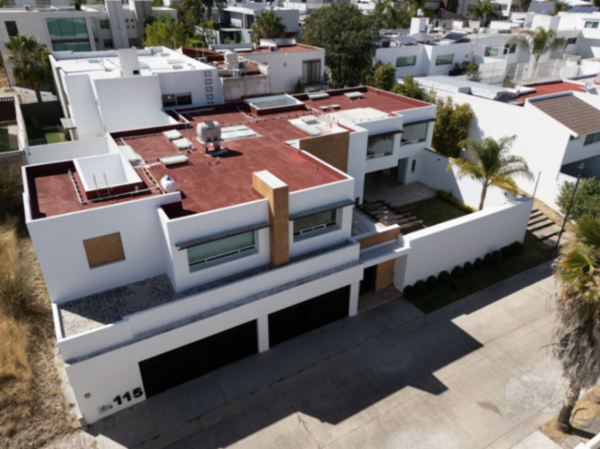 Casa en venta en Cañada del Refugio, León — foto 3 de 26