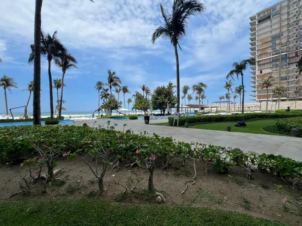 Departamento en venta en Playa Diamante, Acapulco de Juárez — foto 1 de 21