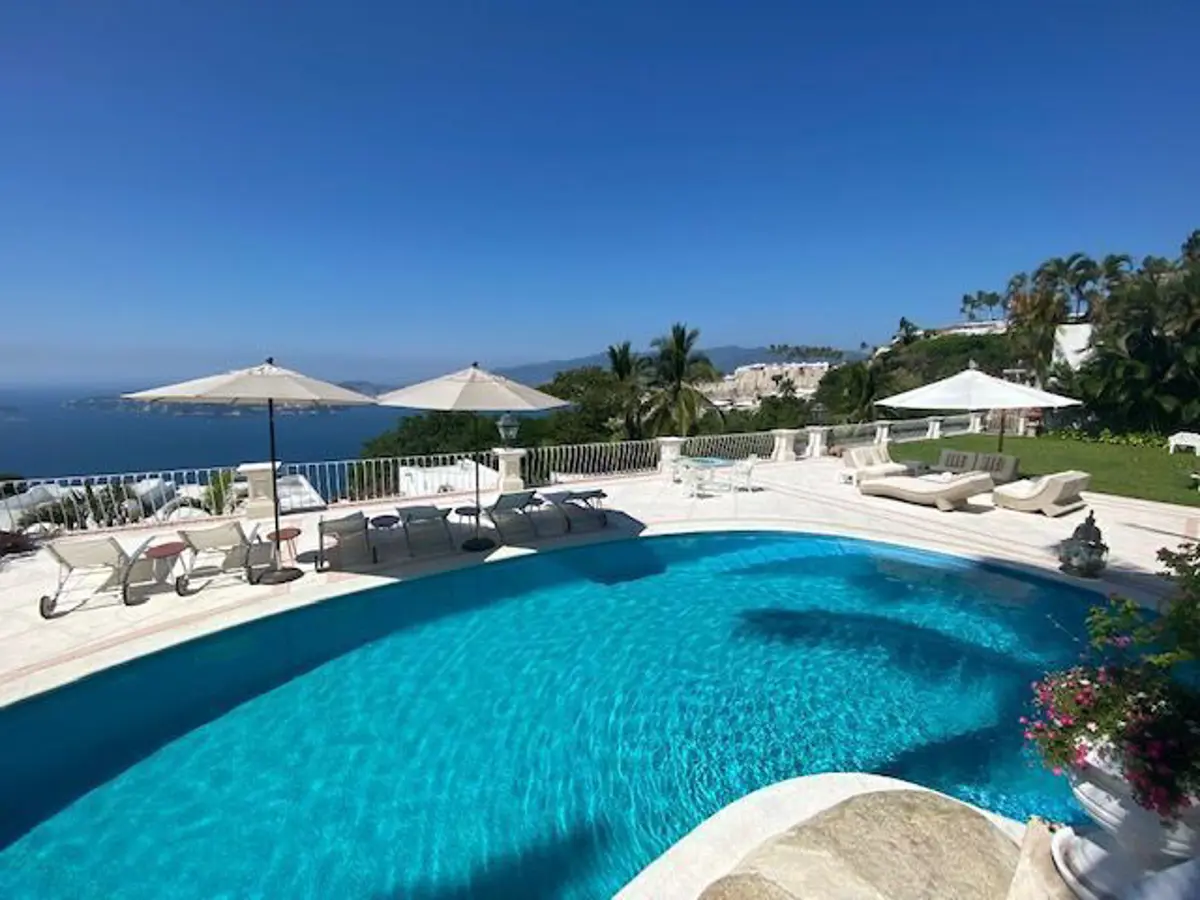 Casa en renta en Las Brisas 2, Acapulco de Juárez — foto 1 de 23