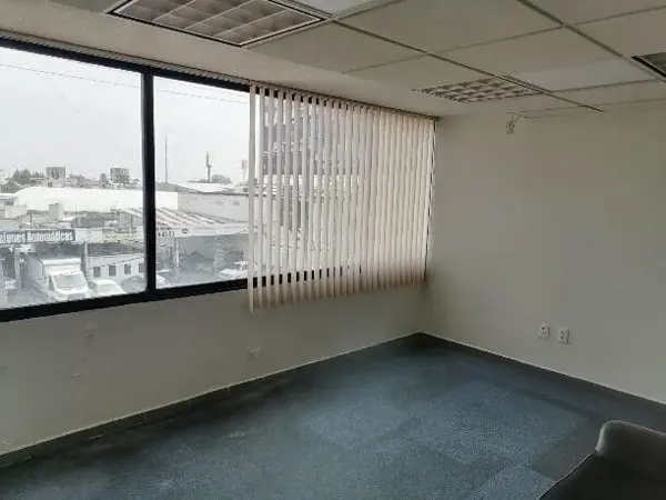 Edificio en renta en Valle Don Camilo, Toluca — foto 2 de 8