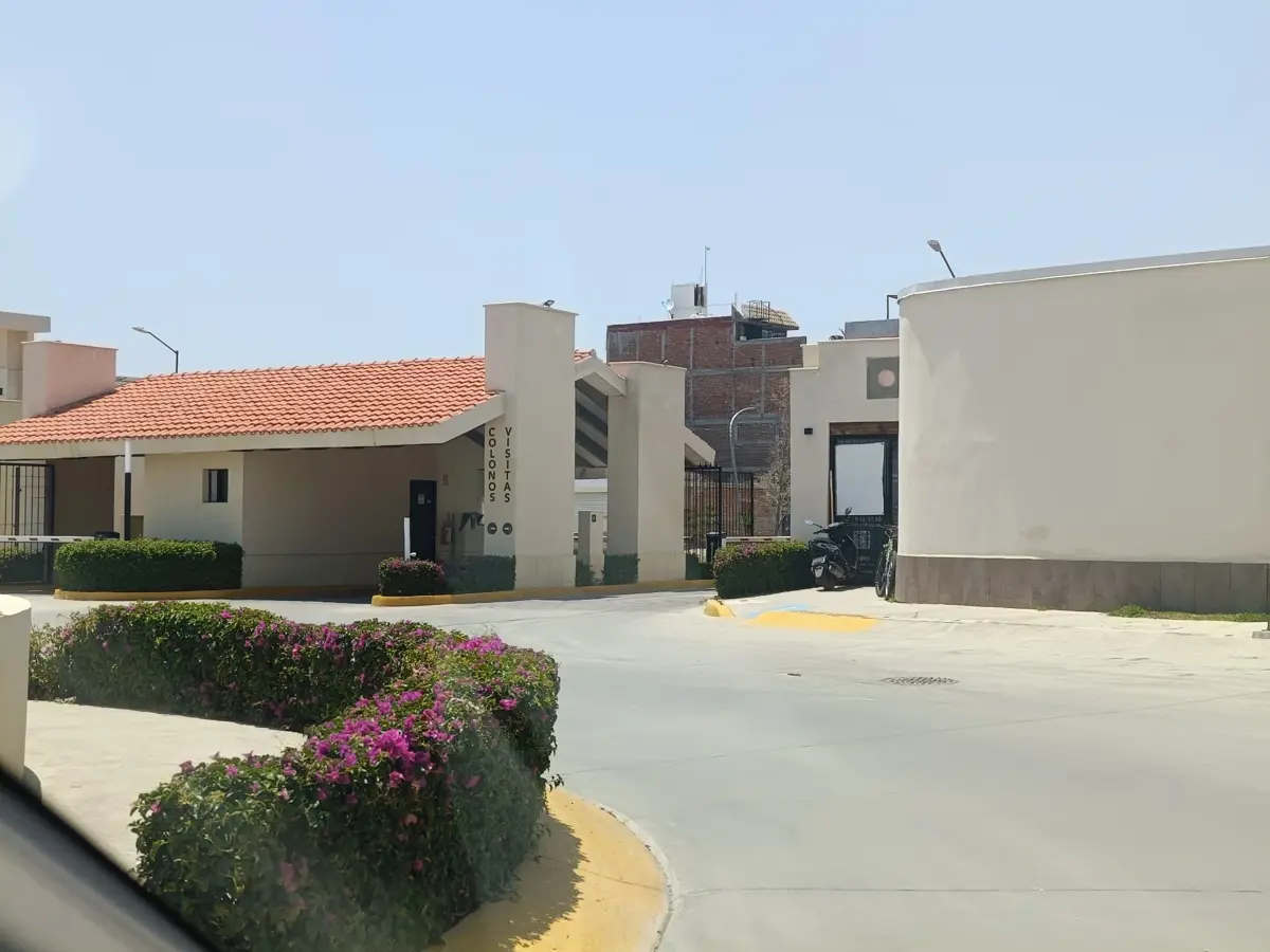 Casa en venta en Lucerna Residencial, León — foto 1 de 24