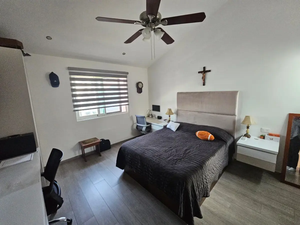 Vista 4 de COLINAS DE SAN JERONIMO: CASA EN VENTA