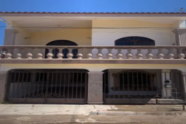 CASA DE ENTREGA INMEDIATA EN MUZQUIZ, PONIENTE CIUDAD OBREGON