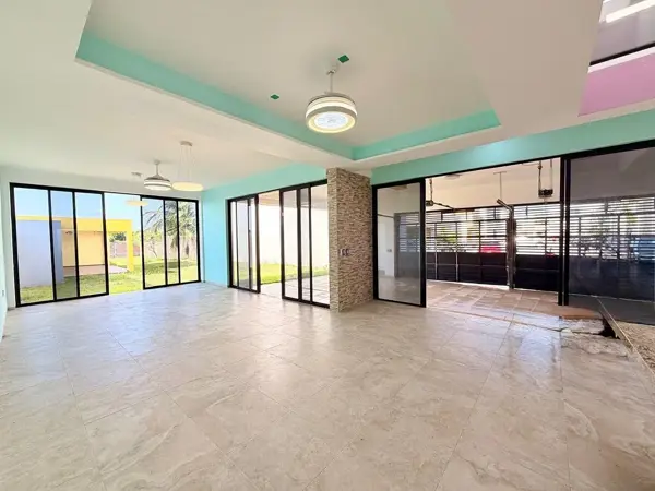 Casa en venta en Las Lomas Residencial, Alvarado — foto 3 de 26