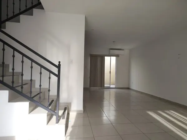 Casa en renta en Quinta Montecarlo, San Nicolás de los Garza — foto 2 de 16