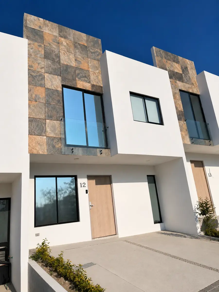 Casa en venta en Lomas de Angelópolis, San Andrés Cholula — foto 1 de 17