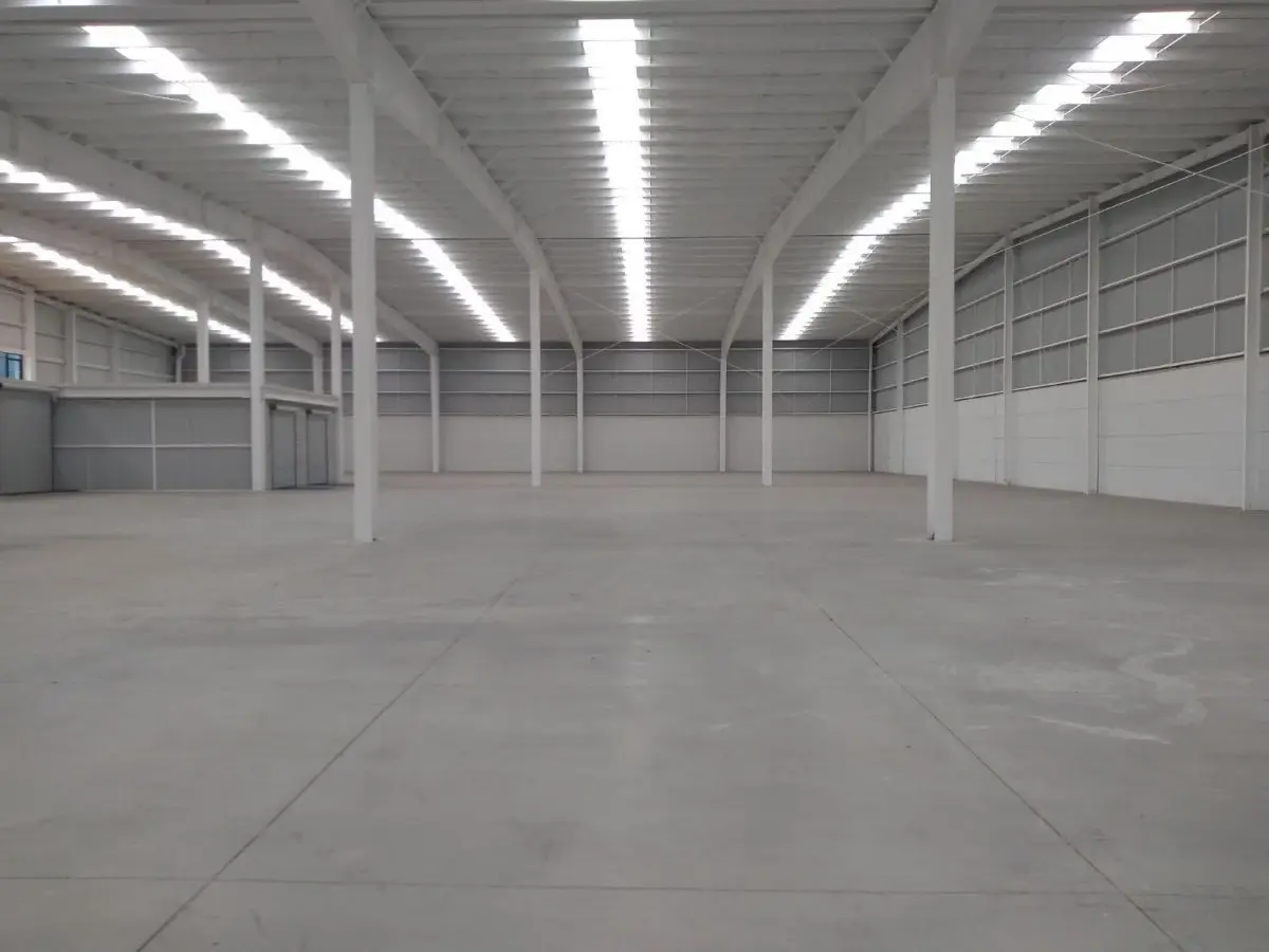 Bodega en renta en Santiago Teyahualco, Tultepec — foto 1 de 12