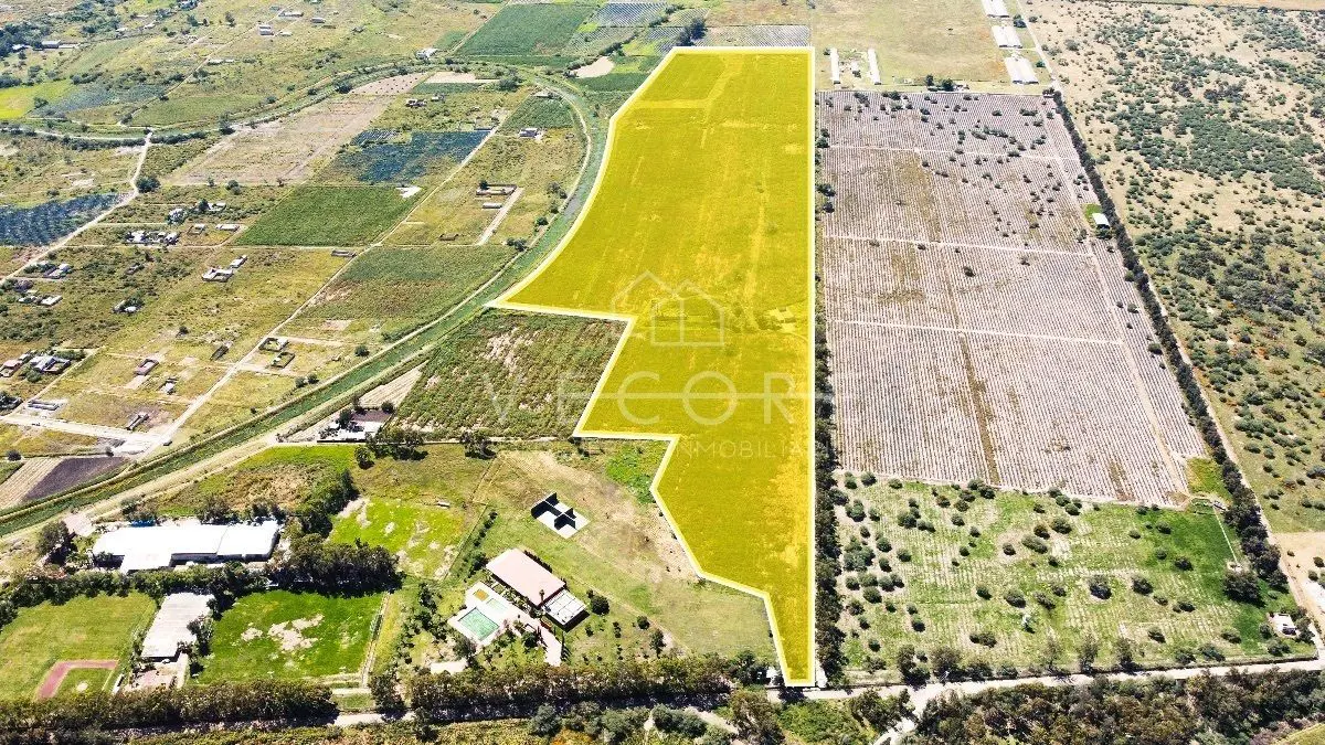 Terreno en venta en Cajititlan, Tlajomulco de Zúñiga — foto 1 de 15