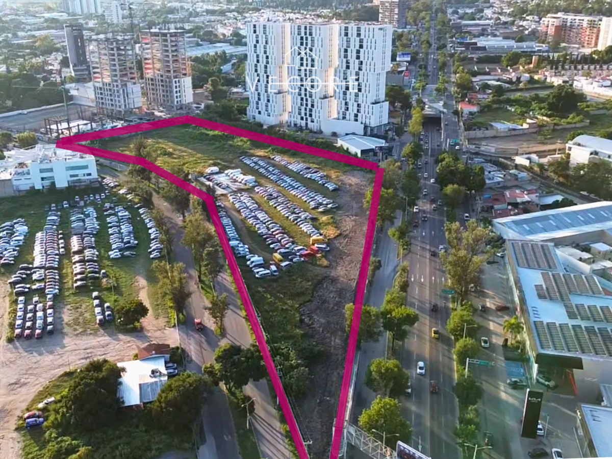 Terreno en venta en Ciudad Granja, Zapopan — foto 1 de 12