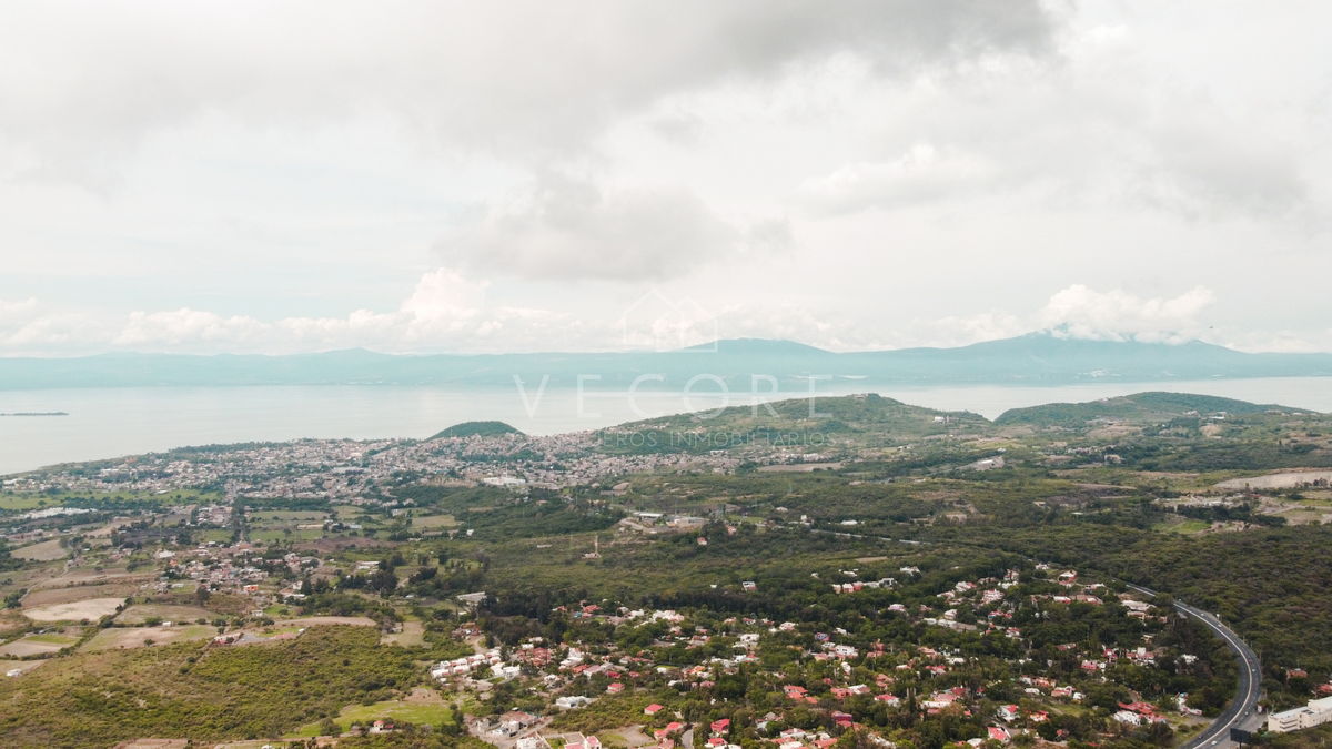 Terreno en venta en Chapala Centro, Chapala — foto 1 de 20