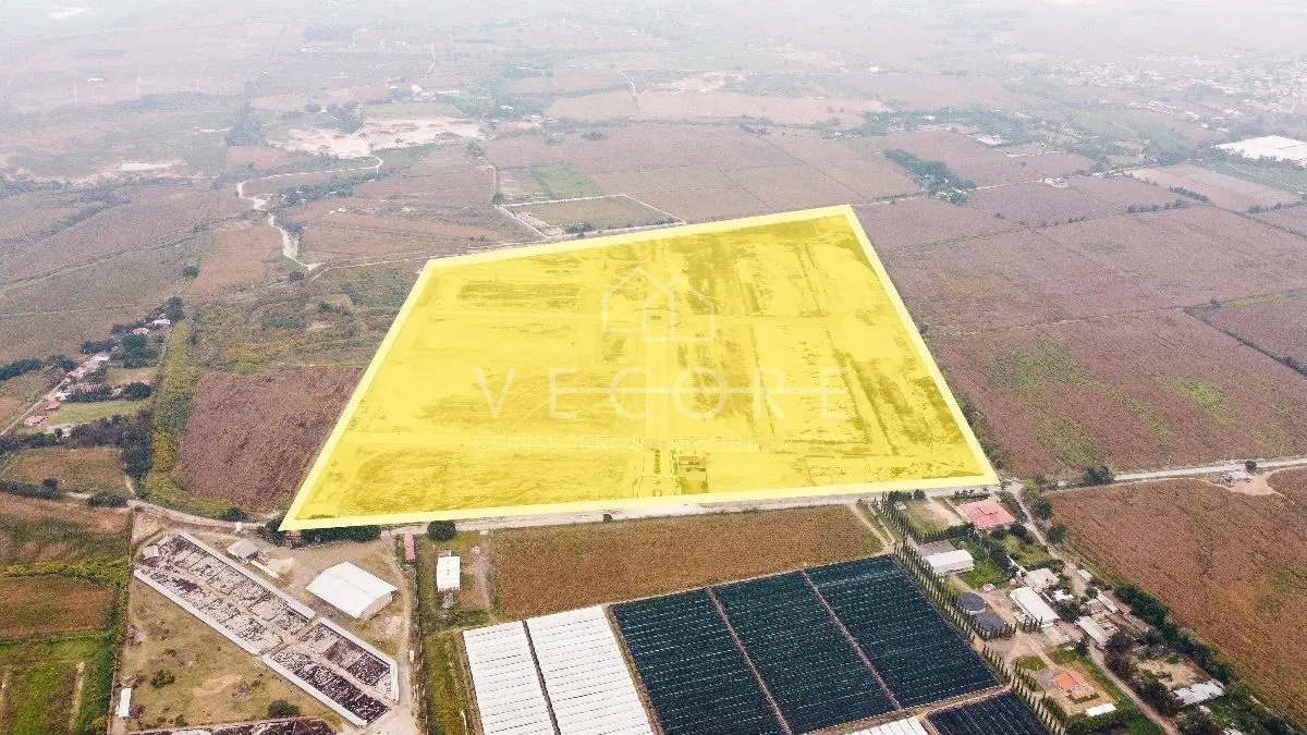 Terreno en venta en Nextipac, Zapopan — foto 1 de 24