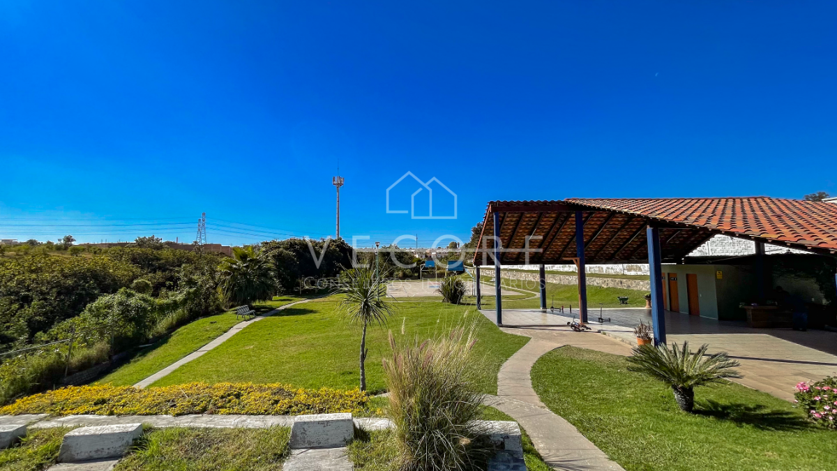 Terreno en venta en Bosques de San Gonzalo, Zapopan — foto 1 de 10