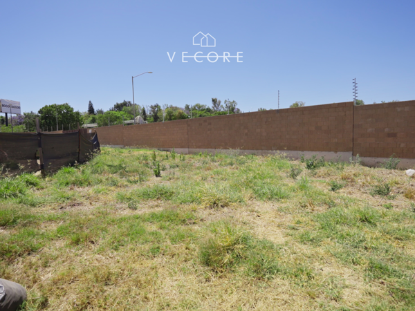 Terreno en venta en Bosques Vallarta, Zapopan — foto 3 de 10