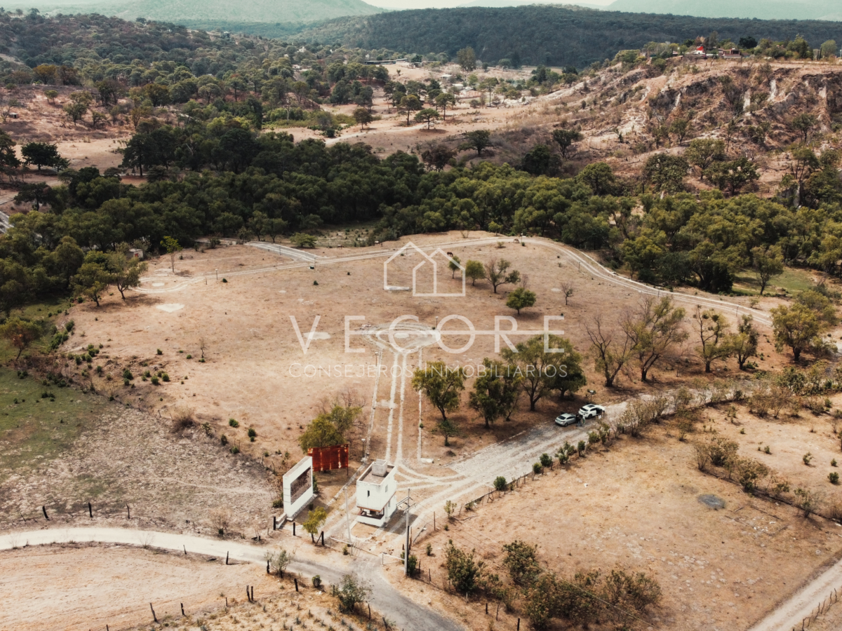 Terreno en venta en Pinar de la Venta, Zapopan — foto 1 de 17