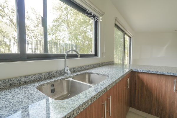 Casa en venta en Madeiras, Zapopan — foto 2 de 34