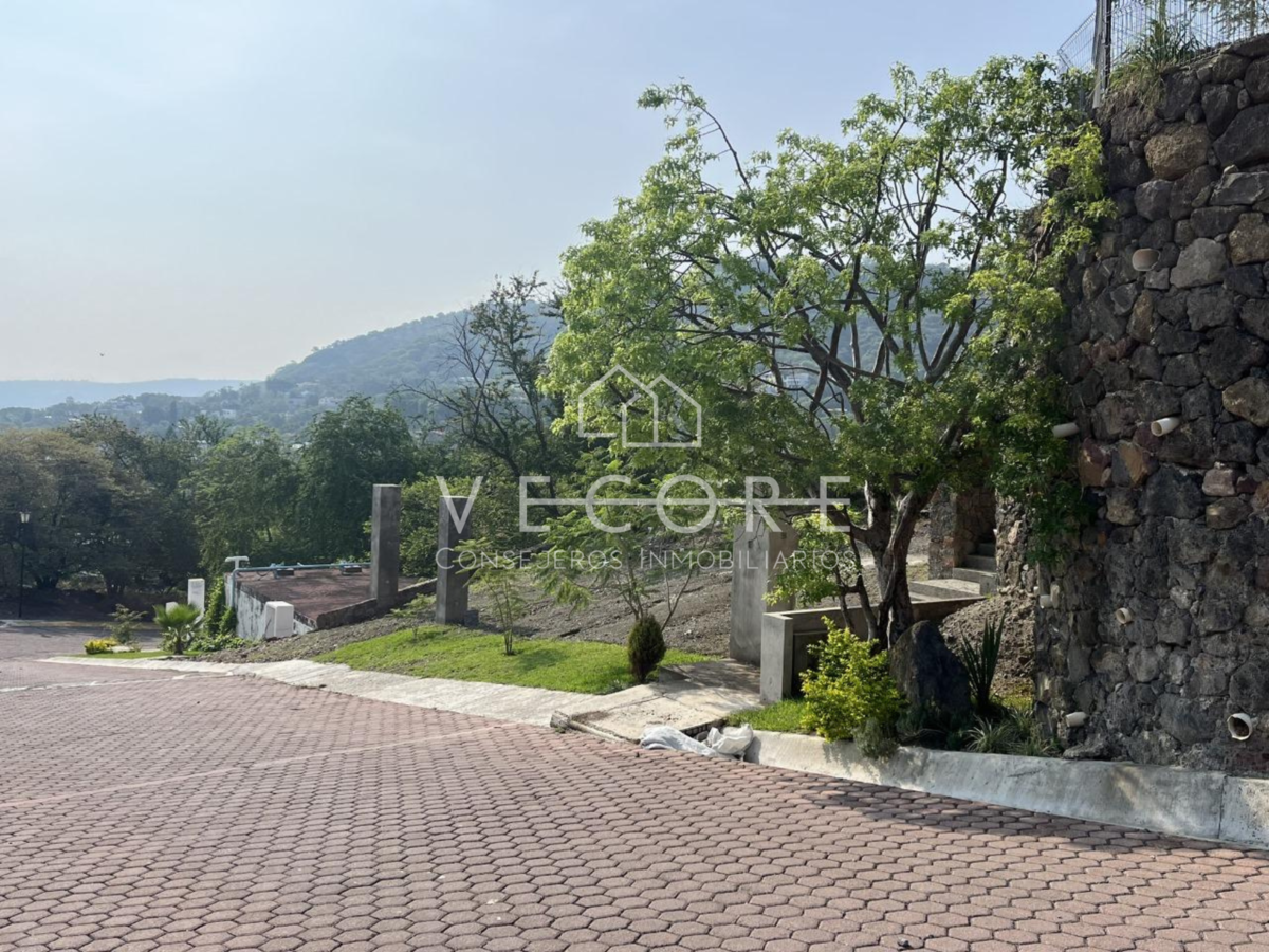 Terreno en venta en Bosques de San Isidro, Zapopan — foto 1 de 13