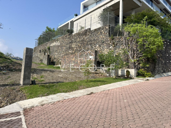 Terreno en venta en Bosques de San Isidro, Zapopan — foto 2 de 13