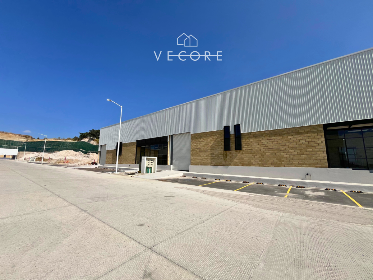 Bodega en renta en La Venta del Astillero, Zapopan — foto 1 de 20