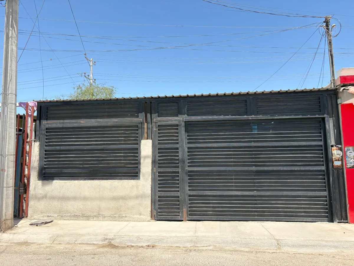 Casa en venta en Valle del Pedregal, Mexicali — foto 1 de 11