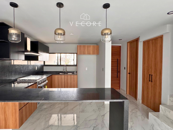 Casa en venta en Bosque Real, Tlajomulco de Zúñiga — foto 3 de 21