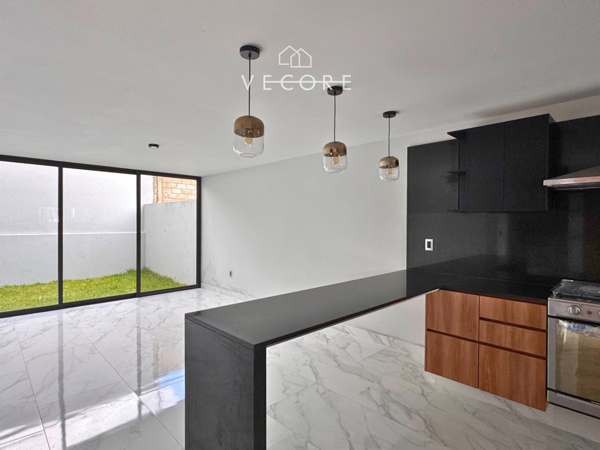 Casa en venta en Bosque Real, Tlajomulco de Zúñiga — foto 3 de 17