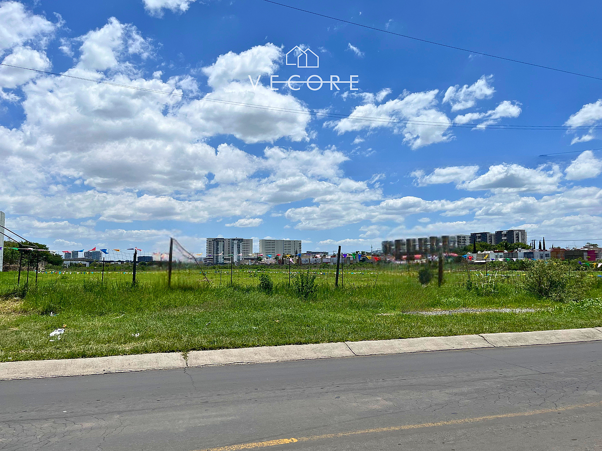 Terreno en venta en Jardines Del Valle, Zapopan — foto 1 de 9