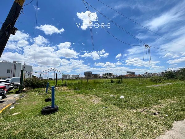 Terreno en venta en Jardines Del Valle, Zapopan — foto 2 de 9