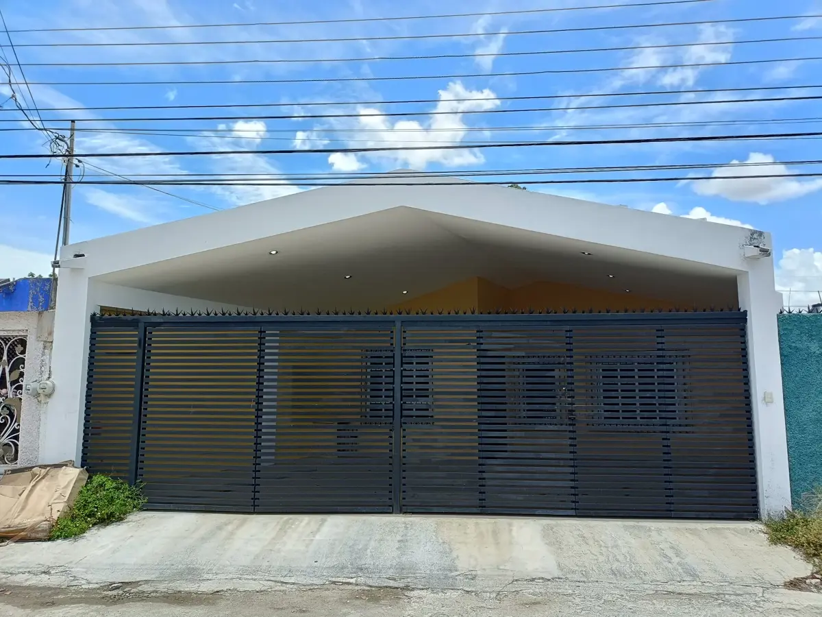 Casa en venta en Las Brisas, Mérida — foto 1 de 29