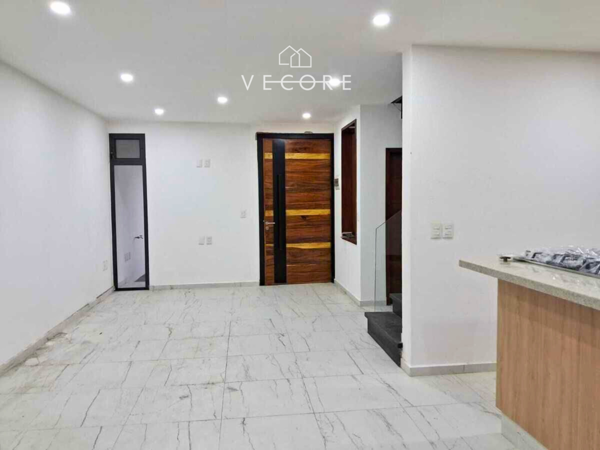 Casa en venta en Altavista Residencial, Zapopan — foto 2 de 11