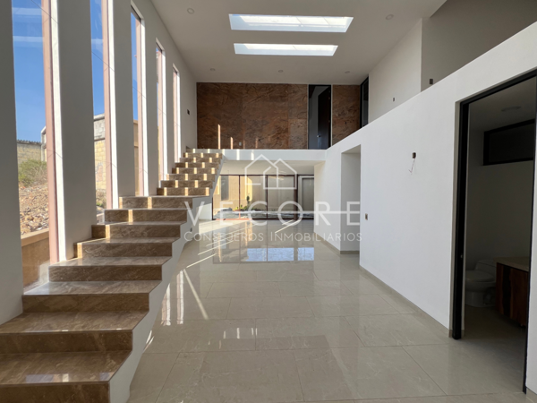 Casa en venta en Altozano, Morelia — foto 2 de 22