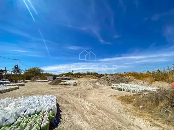 Terreno en venta en San Miguel de Huentitán El Alto 1a Secc, Guadalajara — foto 2 de 10