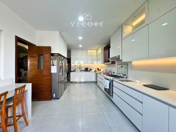 Casa en venta en Valle Real, Zapopan — foto 3 de 28