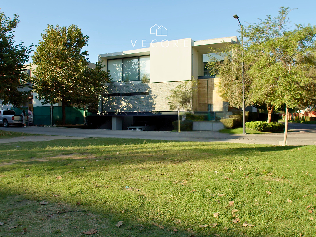 Terreno en venta en Valle Real, Zapopan — foto 1 de 14