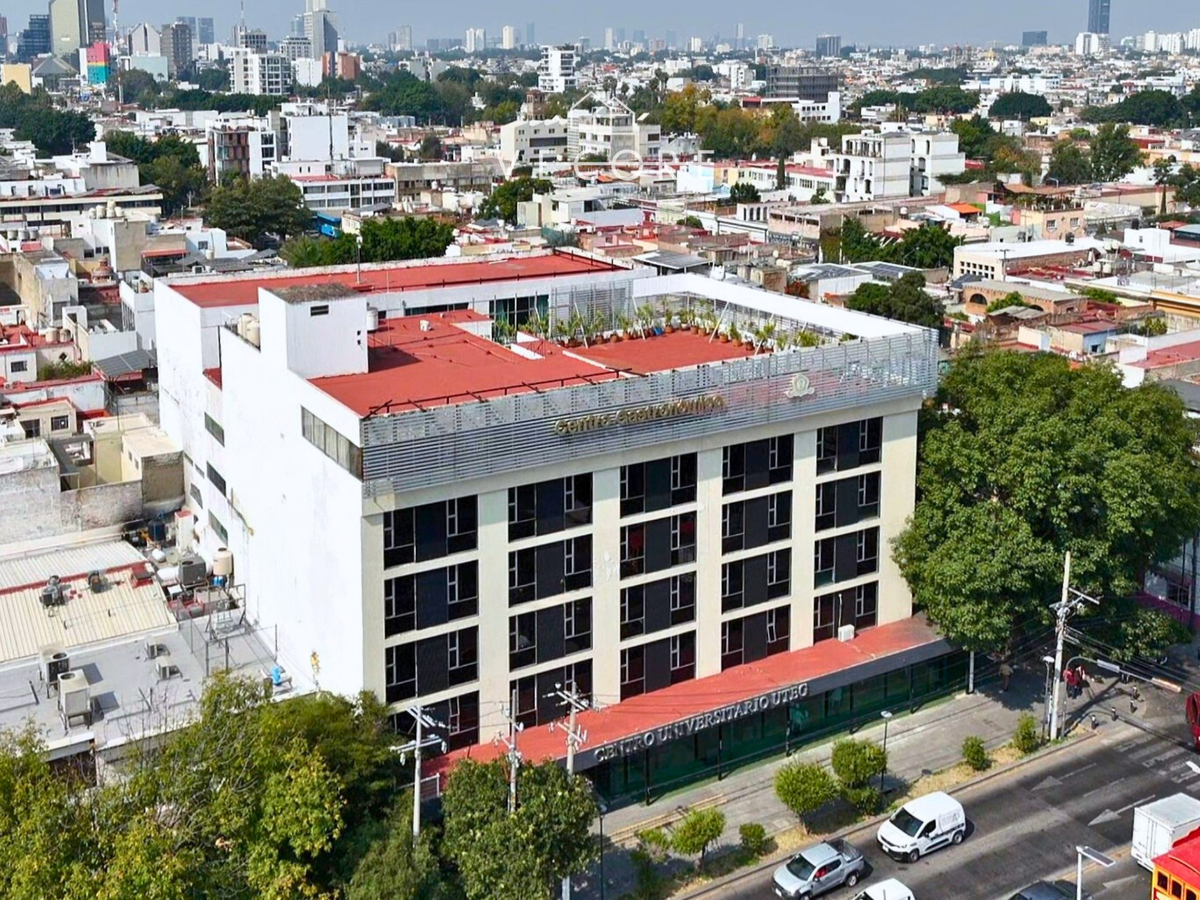 Oficina en renta en Americana, Guadalajara — foto 1 de 33