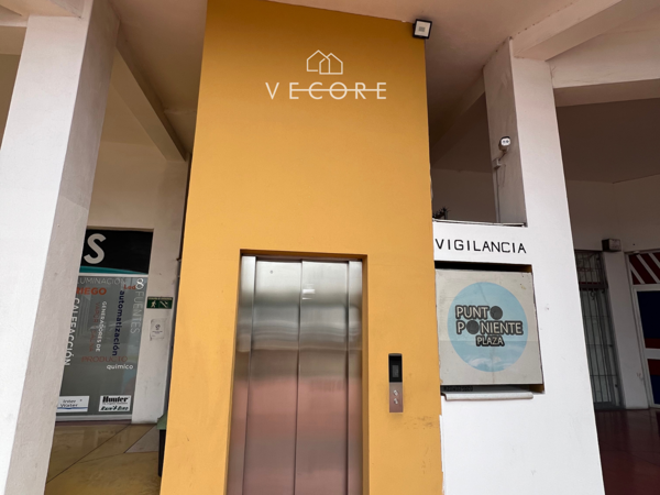 Local en venta en Paseos del Sol, Zapopan — foto 3 de 11