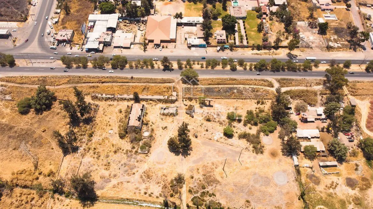 Terreno en venta en La Calera, Tlajomulco de Zúñiga — foto 1 de 23
